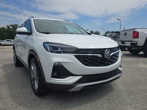 Used 2023 Buick Encore GX Essence w/ Experience Buick Package image 7