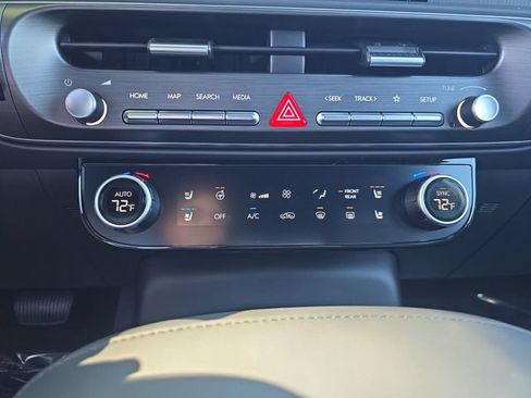 New 2026 Hyundai Palisade Calligraphy FWD image 18