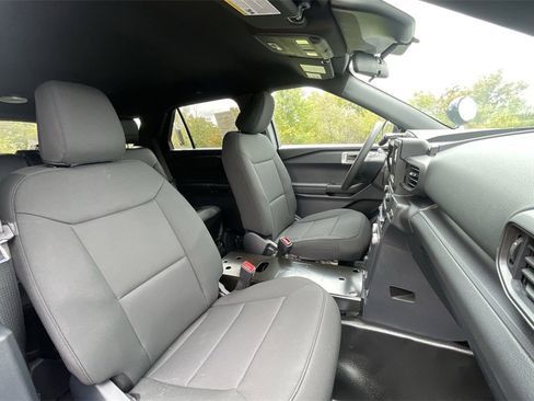 New 2025 Ford Explorer 4WD Police Interceptor image 11