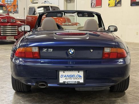 Used 1996 BMW Z3 1.9 RWD image 7