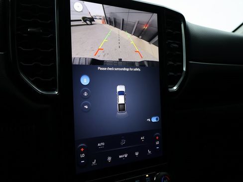 Used 2024 Ford Ranger XLT w/ Equipment Group 301A High image 32