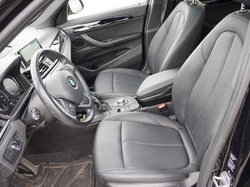 Used 2021 BMW X1 xDrive28i w/ Convenience Package image 4