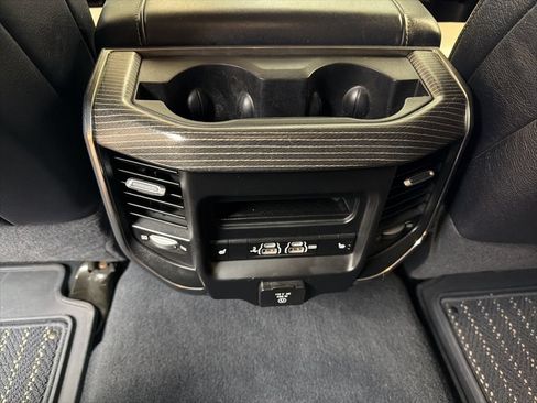 Used 2019 RAM 2500 Limited AWD/4WD image 14