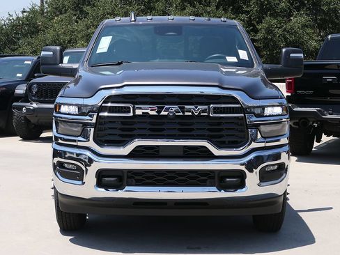 New 2026 RAM 3500 Tradesman AWD/4WD image 5