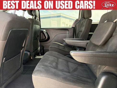 Used 2020 Dodge Grand Caravan SE FWD image 20
