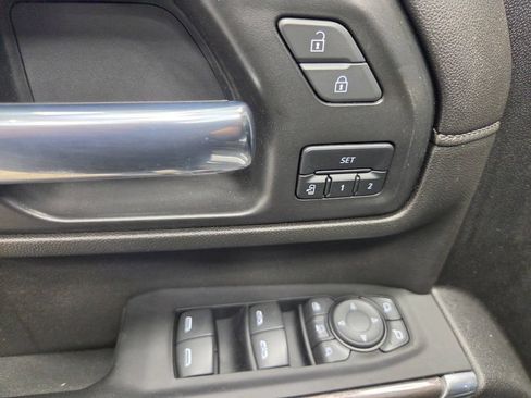 Used 2022 Chevrolet Silverado 2500 LTZ AWD/4WD image 27