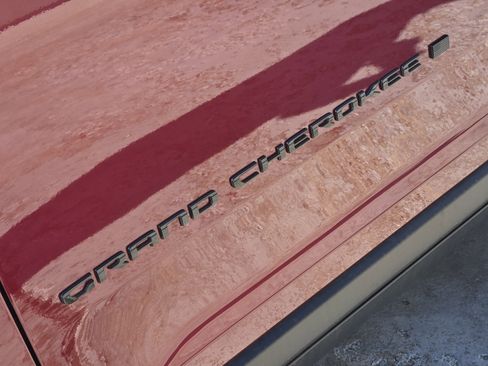 New 2025 Jeep Grand Cherokee L Limited w/ Luxury Tech Group II image 8