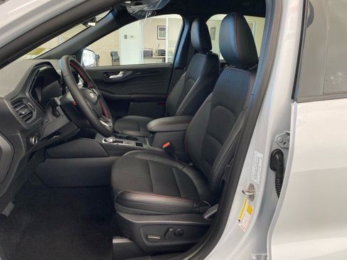 New 2025 Ford Escape ST-Line w/ Tech Pack #1 image 16