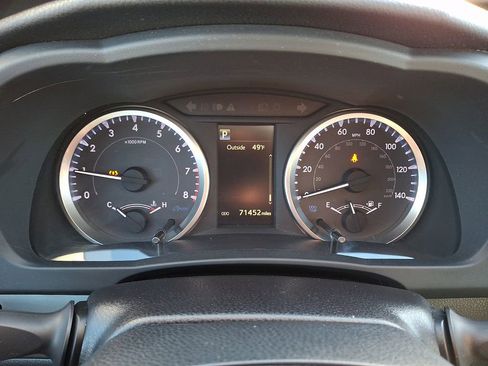 Used 2019 Toyota Highlander LE image 21