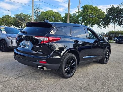 Certified 2025 Acura RDX SH-AWD image 8