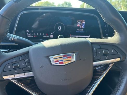 Used 2024 Cadillac Escalade Sport w/ LPO, ONYX Package image 5