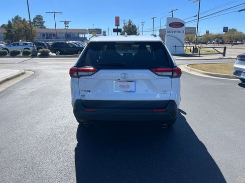 New 2025 Toyota RAV4 LE image 4