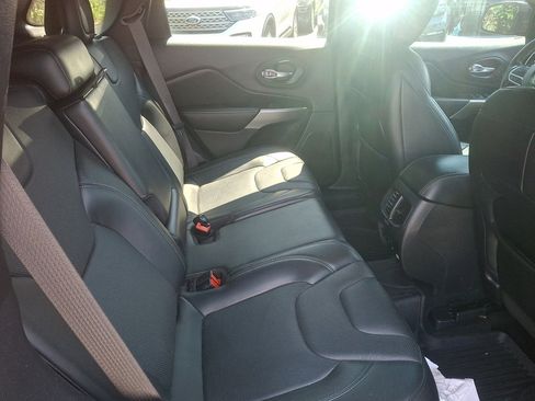 Used 2020 Jeep Cherokee High Altitude AWD/4WD image 15