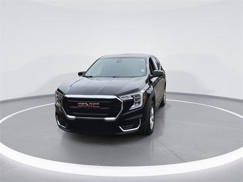 Used 2022 GMC Terrain SLE w/ Fleet Convenience Package image 4