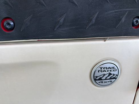Used 2020 Jeep Gladiator Sport w/ Quick Order Package 24S AWD/4WD image 5