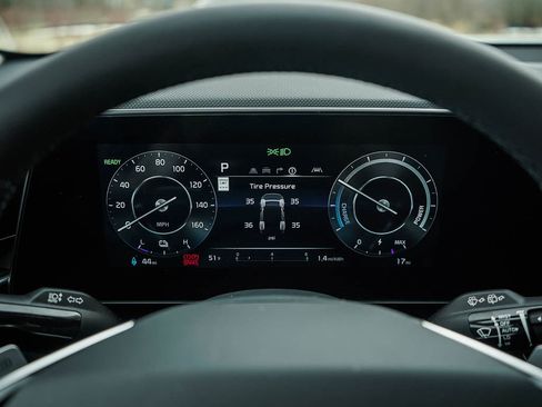 New 2026 Kia Niro Wind FWD image 23