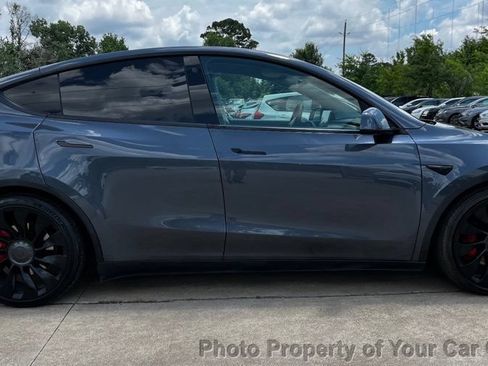 Used 2021 Tesla Model Y Performance AWD/4WD image 10