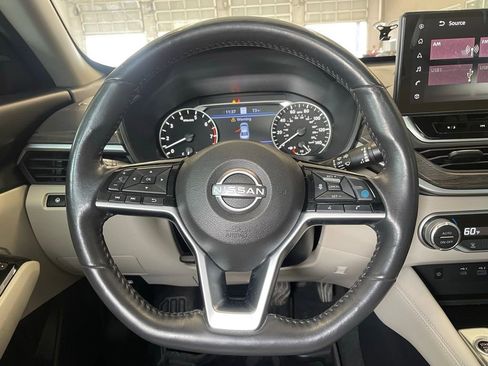 Certified 2023 Nissan Altima 2.5 SL image 14