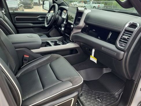 New 2026 RAM 1500 Laramie AWD/4WD image 25