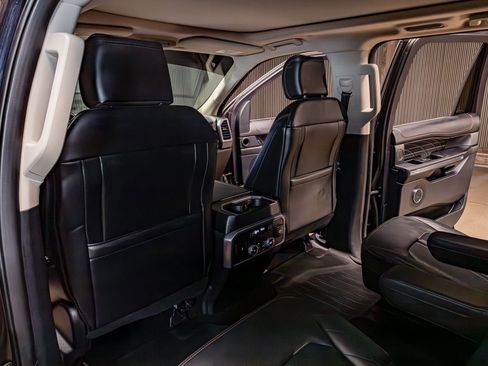 Used 2021 Ford Expedition Max Platinum image 21