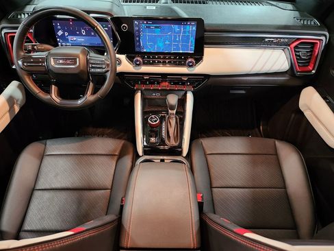 Used 2023 GMC Canyon AT4X image 47