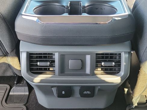 Used 2022 Ford F150 XLT w/ Equipment Group 302A High image 19