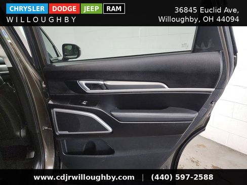 Used 2020 Kia Telluride S AWD/4WD image 34