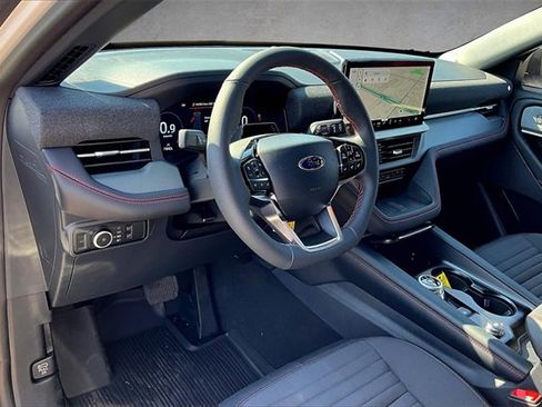 New 2025 Ford Explorer ST-Line w/ Premium Package image 6