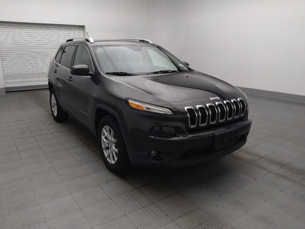 Used 2015 Jeep Cherokee Latitude AWD/4WD image 13