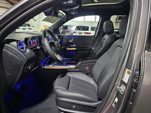 New 2026 Mercedes-Benz GLB 250 4MATIC image 24