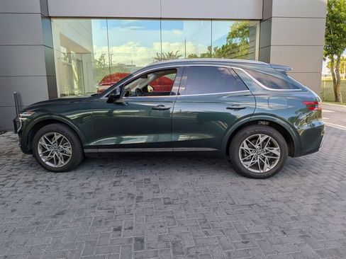 Used 2022 Genesis GV70 2.5T w/ Select Package image 8