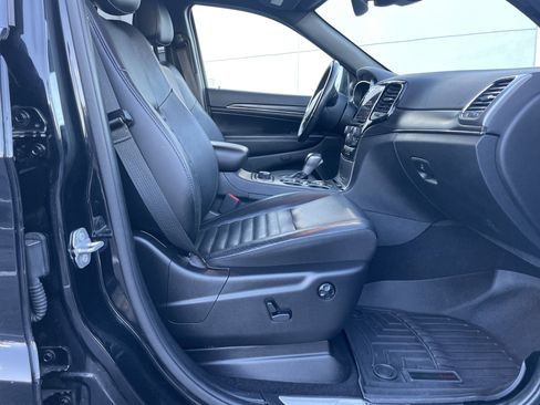 Used 2020 Jeep Grand Cherokee Limited X image 10