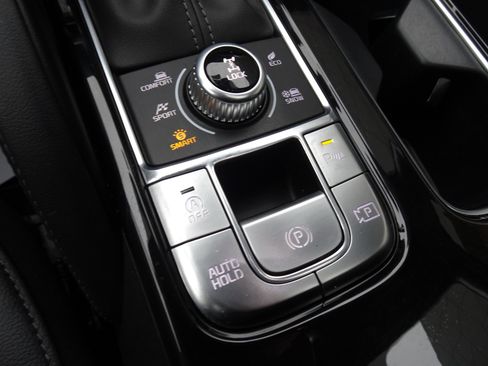 Used 2023 Kia Telluride SX X-Pro image 17