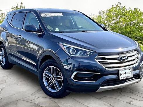 Used 2017 Hyundai Santa Fe Sport image 10