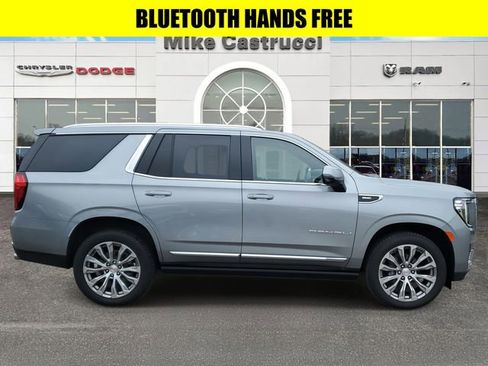 Used 2023 GMC Yukon Denali w/ LPO, Floor Liner Package image 3