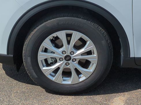 Used 2025 Ford Escape Active FWD image 11