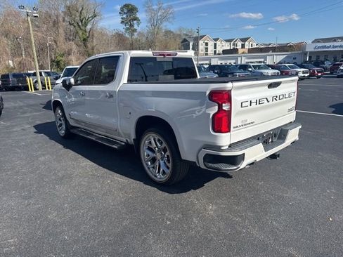 Used 2022 Chevrolet Silverado 1500 High Country w/ High Country Premium Package AWD/4WD image 20