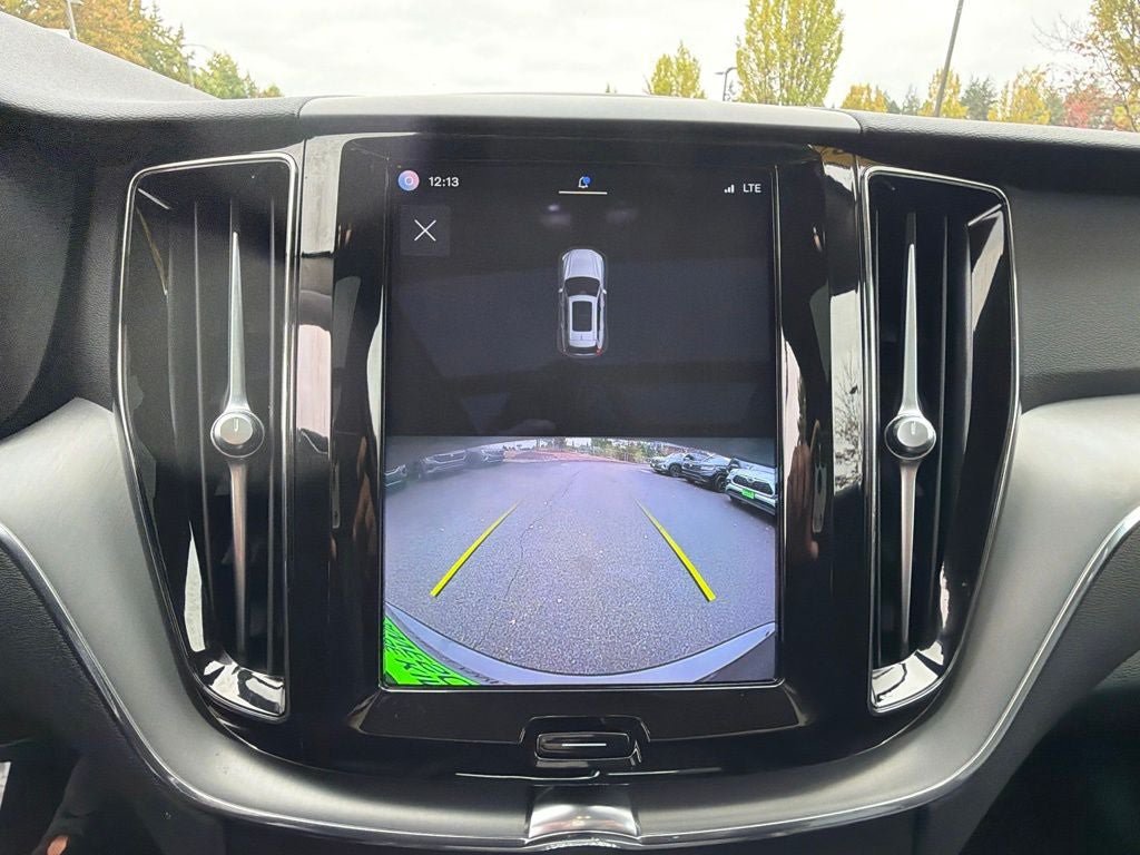 Used 2023 Volvo XC60 B5 Core AWD/4WD image 19