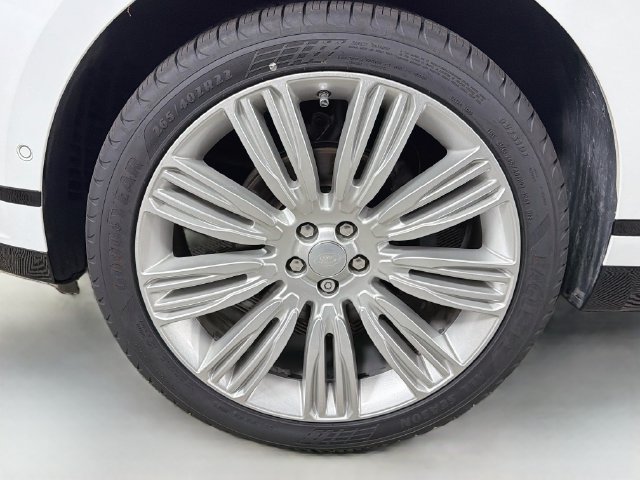 Used 2019 Land Rover Range Rover Velar R-Dynamic SE AWD/4WD image 38