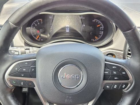 Used 2019 Jeep Grand Cherokee High Altitude AWD/4WD image 22