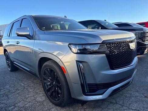 Certified 2023 Cadillac Escalade Sport w/ LPO, ONYX Package image 2