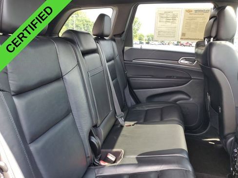 Used 2022 Jeep Grand Cherokee Limited image 28