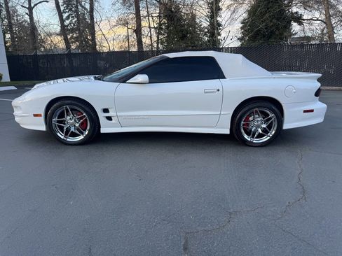 Used 1999 Pontiac Firebird Trans Am image 10