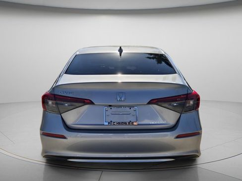 Used 2023 Honda Civic LX image 6