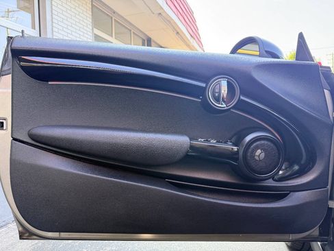 Used 2016 MINI Cooper S FWD image 23