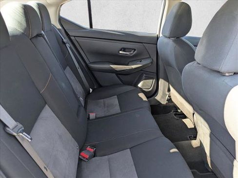 Used 2021 Nissan Sentra SR FWD image 16