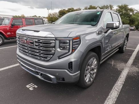 Used 2023 GMC Sierra 1500 Denali w/ Denali Reserve Package AWD/4WD image 2