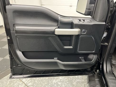 Used 2018 Ford F150 Lariat w/ Equipment Group 502A Luxury image 10