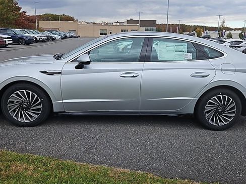 New 2026 Hyundai Sonata SEL image 4