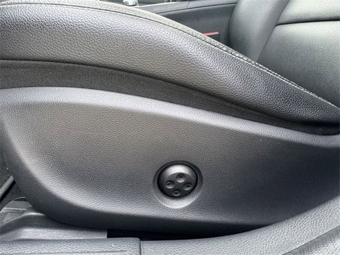 Used 2020 Mercedes-Benz GLA 250 GLA 250 image 21